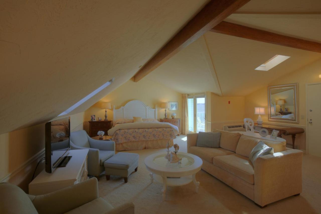  | Anchor In Hotel - Hyannis, MA