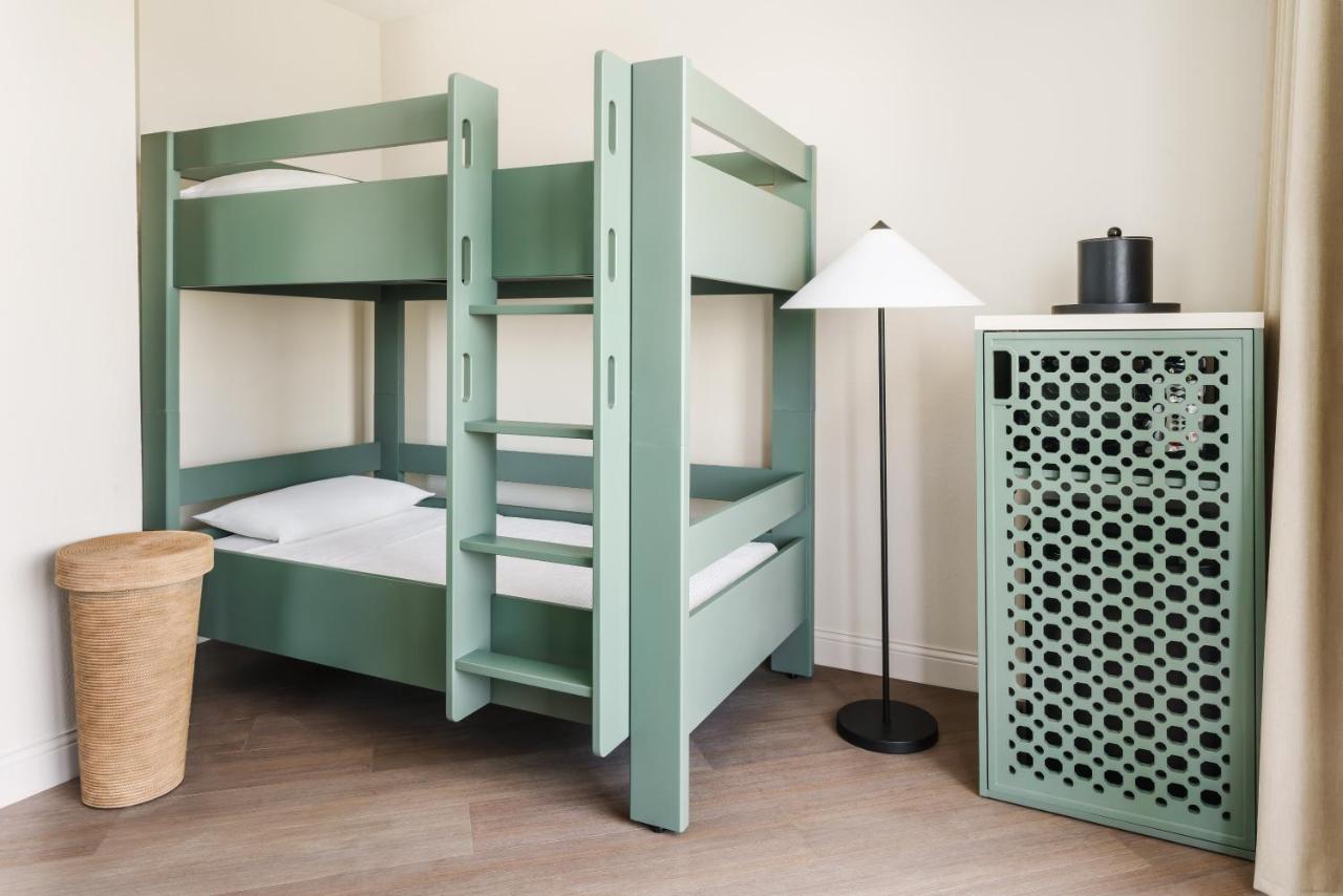 King Room with Whirlpool at Holiday Inn Resort Lumina on Wrightsville Beach by IHG