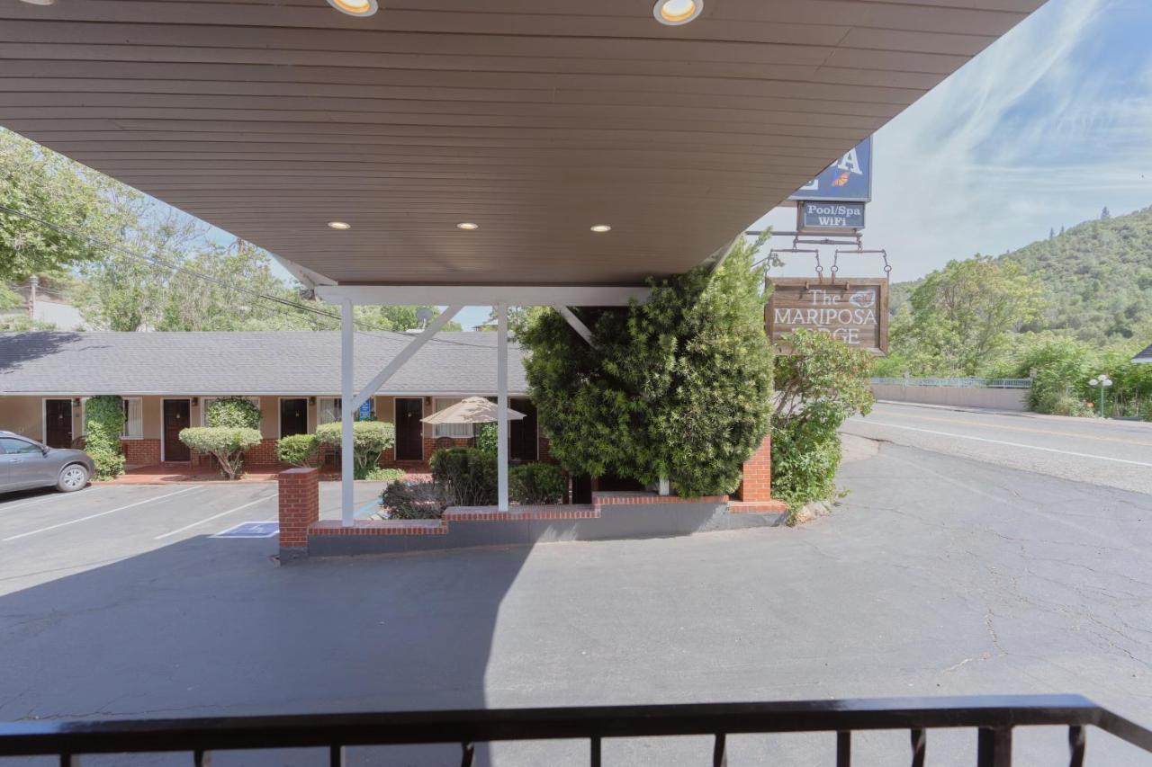 | Mariposa Lodge
