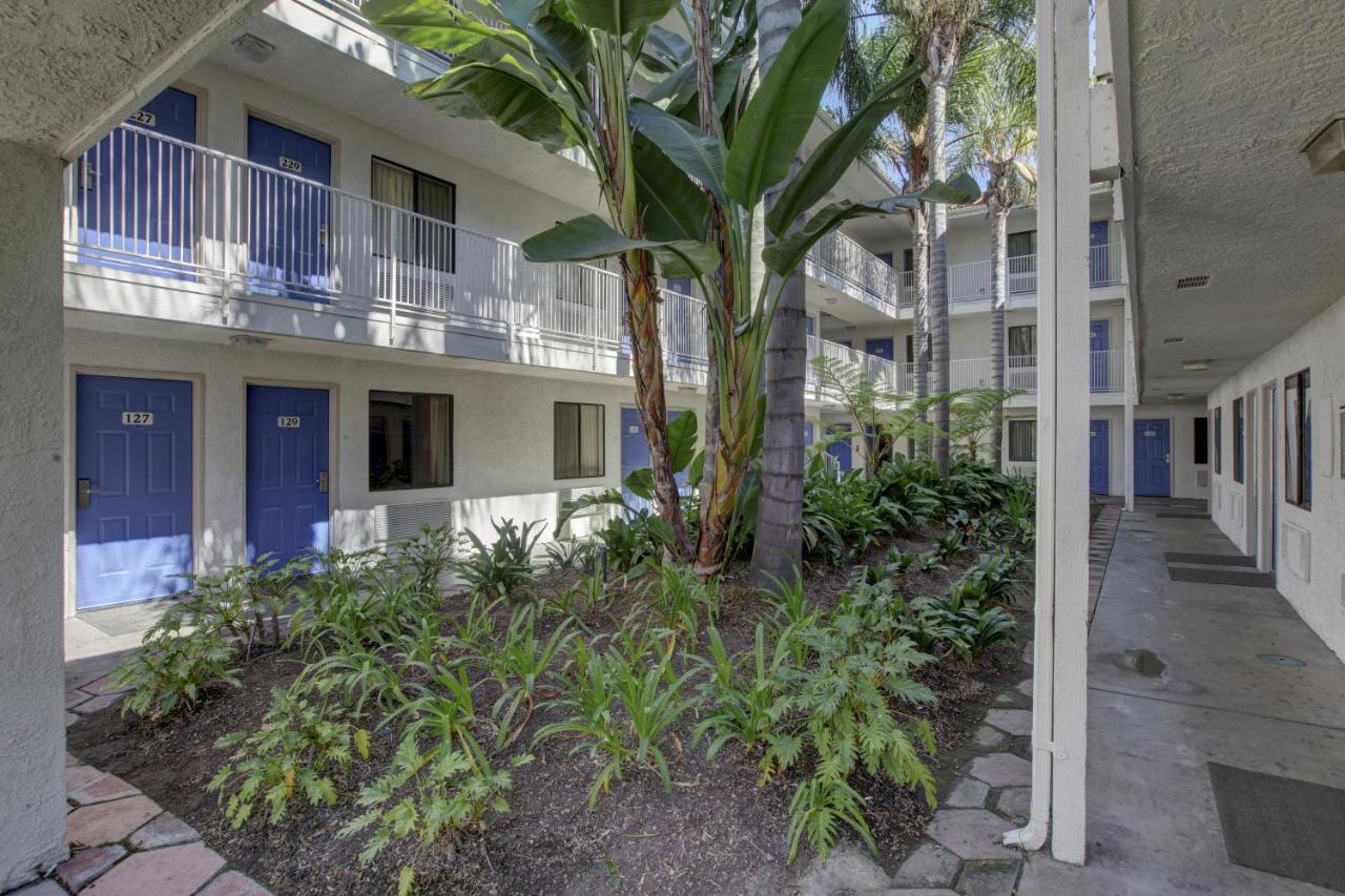 | Motel 6-Bellflower, CA - Los Angeles