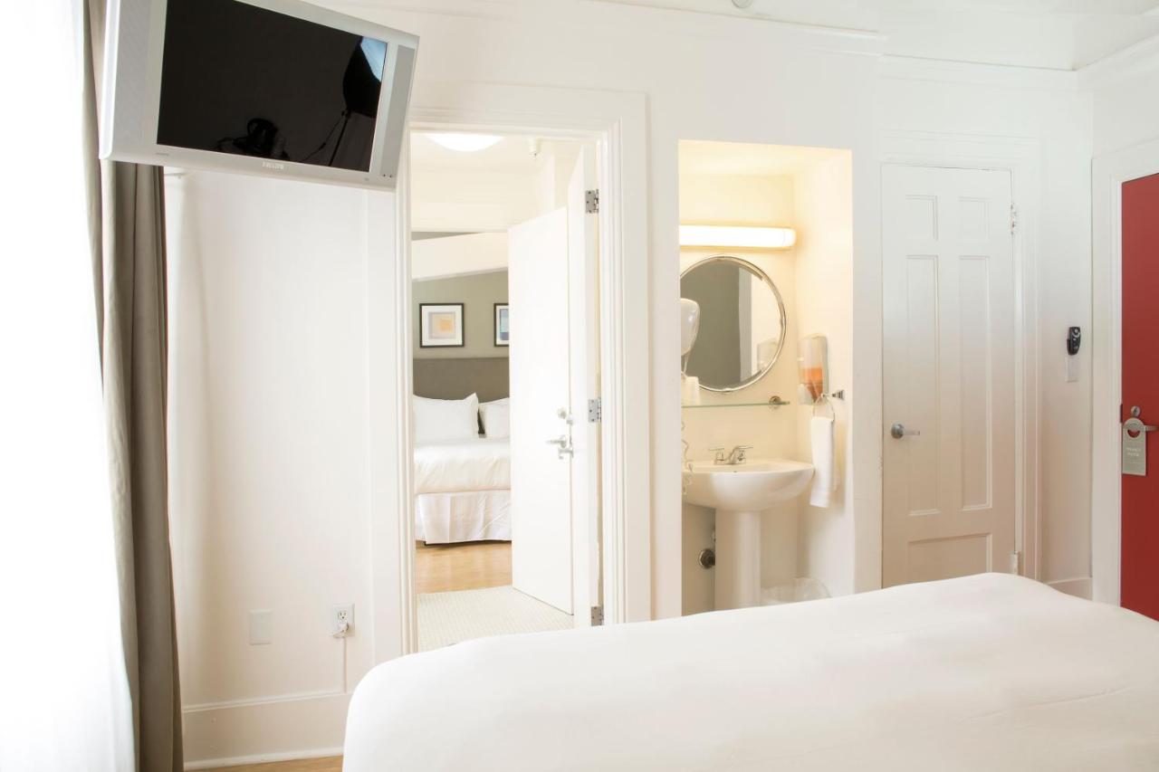 | Herbert Hotel