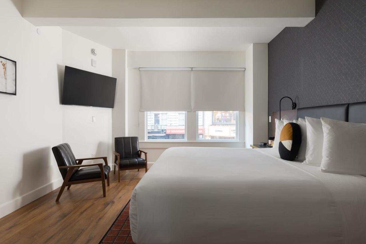 Deluxe Double Room at Hotel Stratford