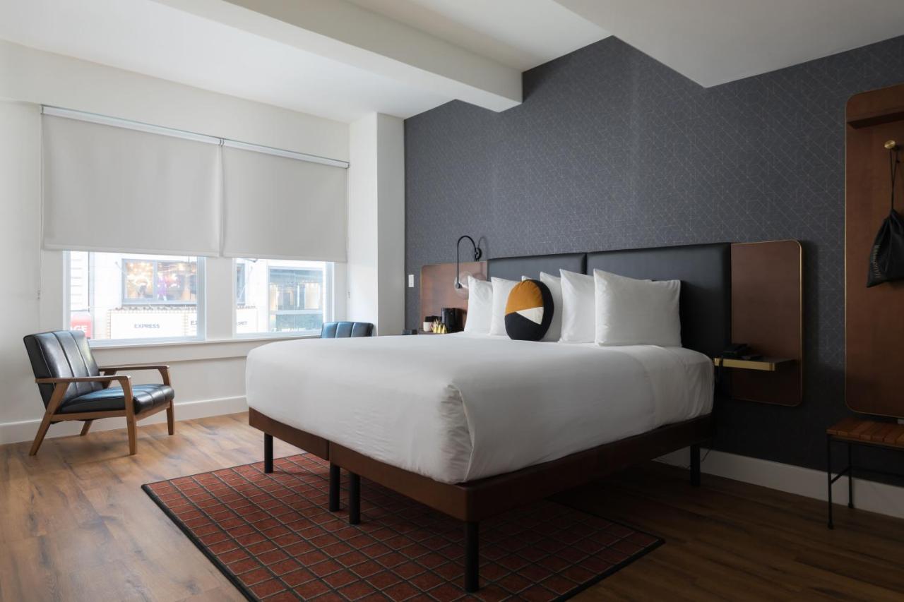 Deluxe Double Room at Hotel Stratford
