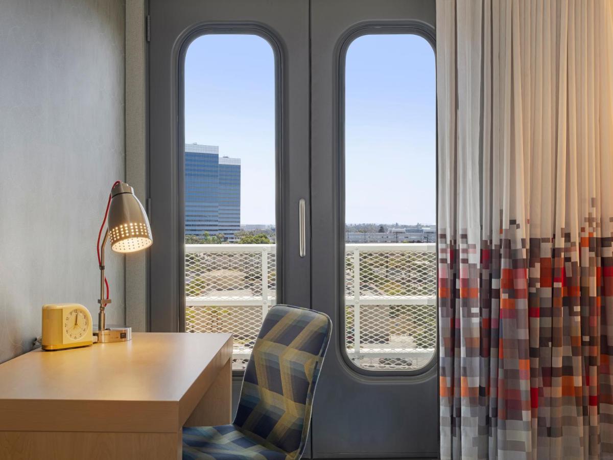 Aloft King, Guest room, 1 King at Aloft by Marriott El Segundo - Los Angeles Airport