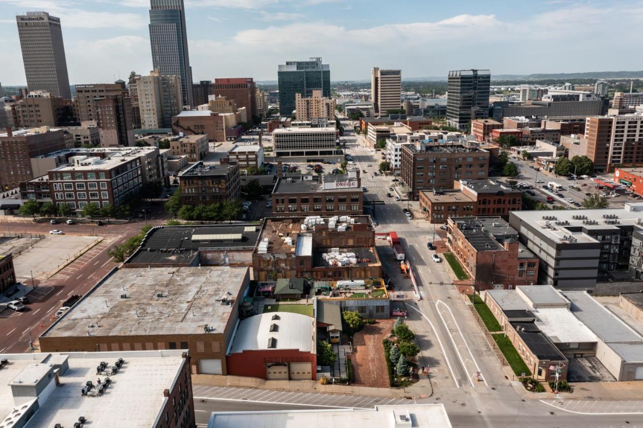 | Downtown Omaha Oasis