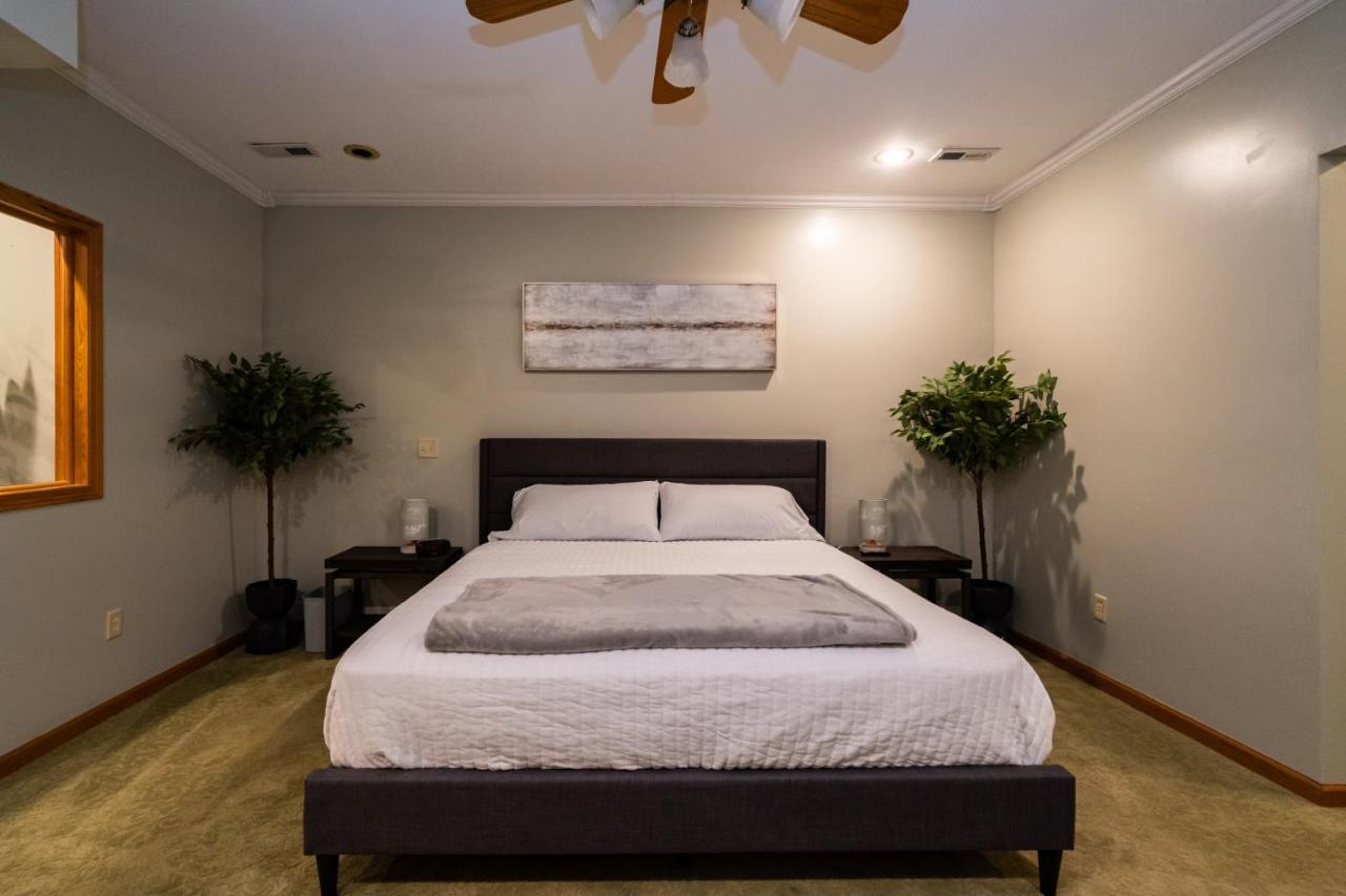  | Downtown Omaha Oasis