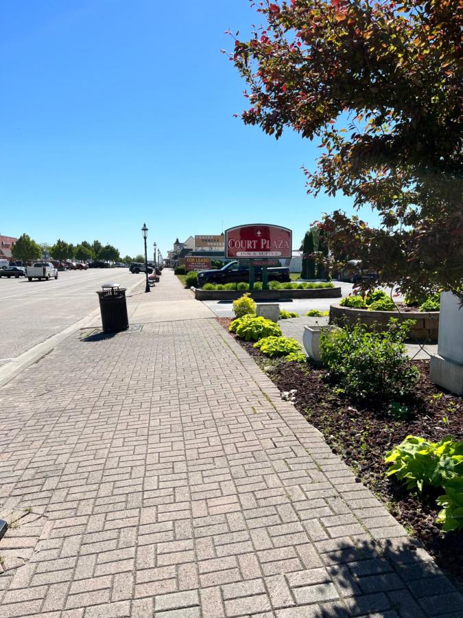 | Court Plaza Inn & Suites of Mackinaw