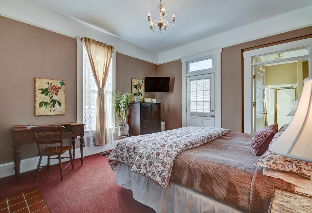  | Prairie Guest House
