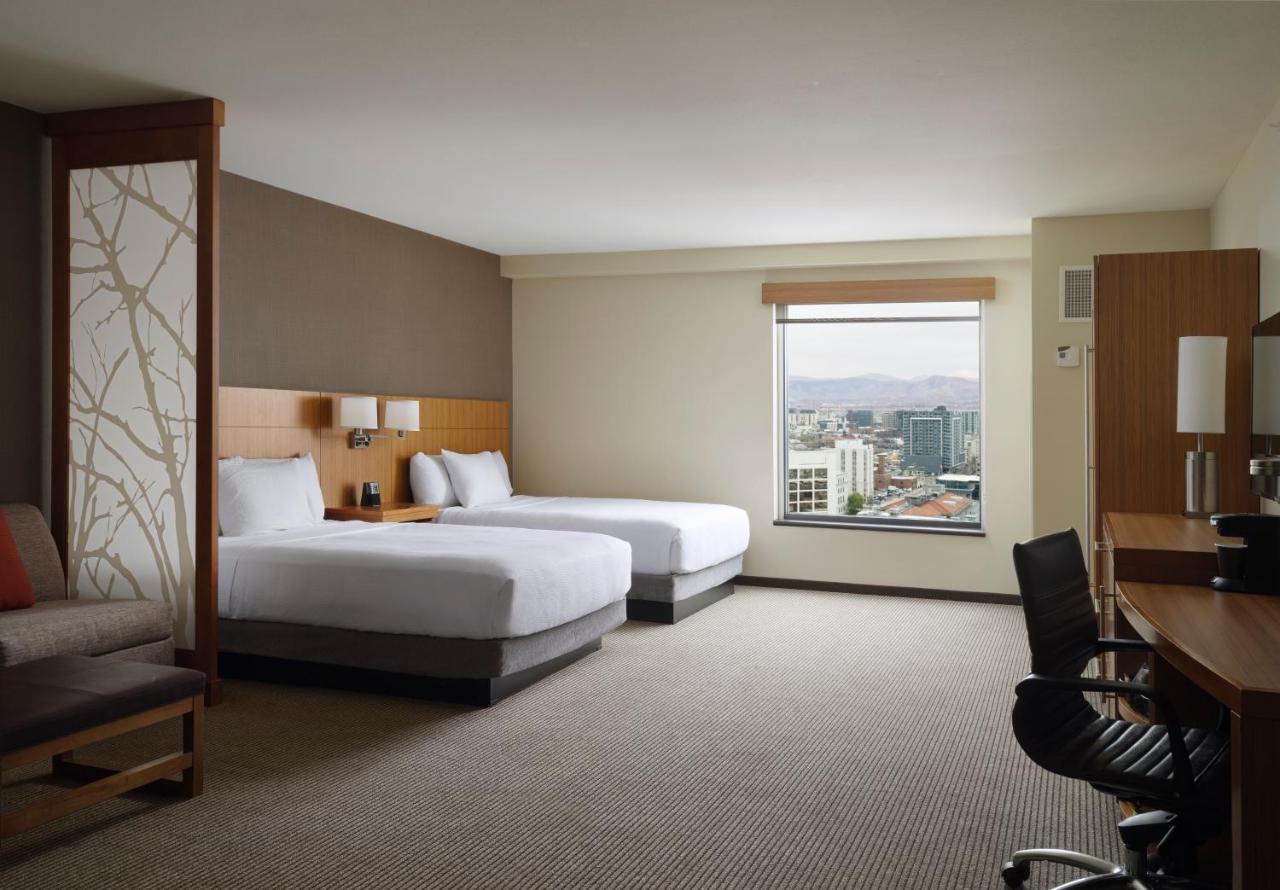 Queen Room with Two Queen Beds - Disability Access with tub at Hyatt Place Denver Downtown