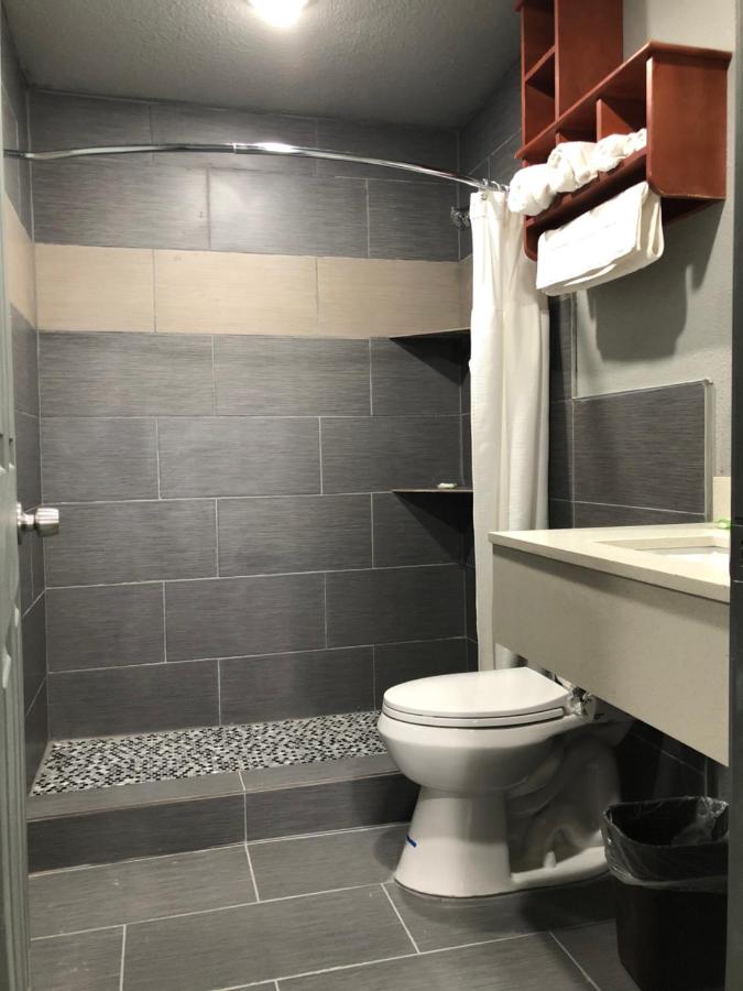 | Budget Inn Valparaiso/Niceville @ Eglin AFB & Destin-FWB Airport