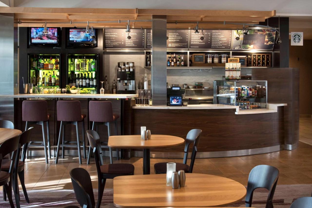 | Sonesta Select Boston Milford