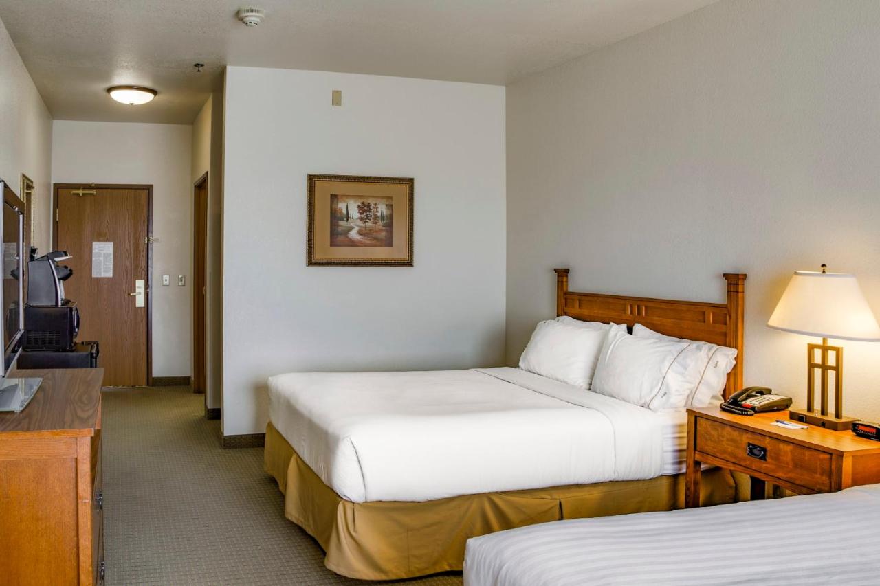 | Holiday Inn Express Hotel & Suites Jacksonville, an IHG Hotel