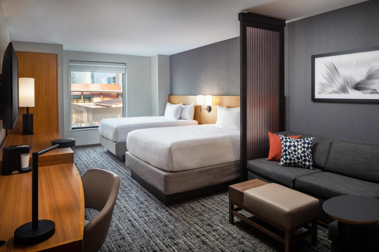 Queen Room - High Floor at Hyatt Place Nashville Downtown
