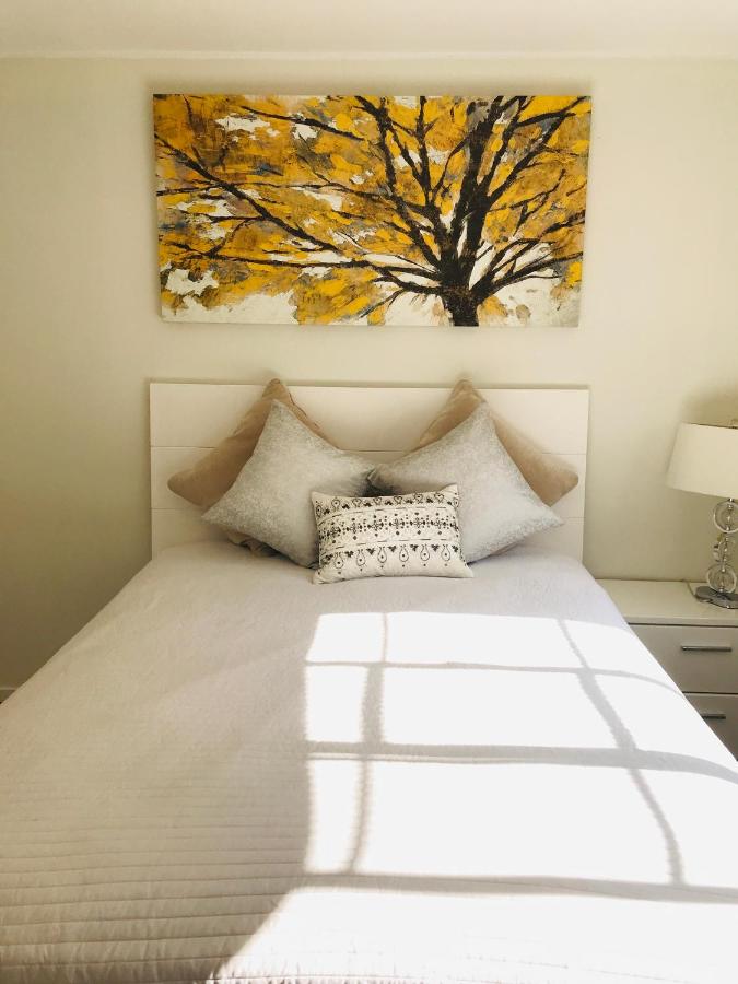  | COZY 2 BEDROOM GUESTHOUSE IN BEVERLY HILLS