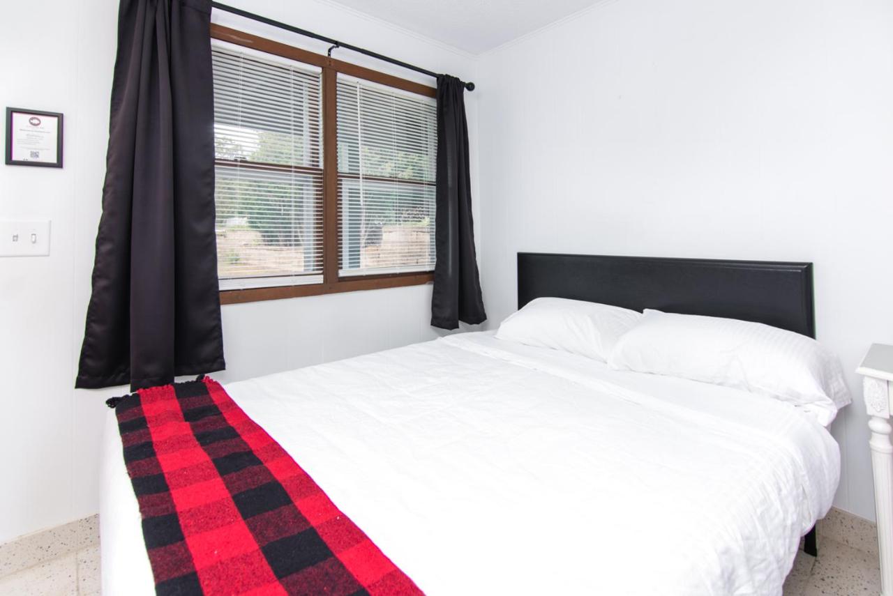 | Outdoors Inn at Balsam Lake