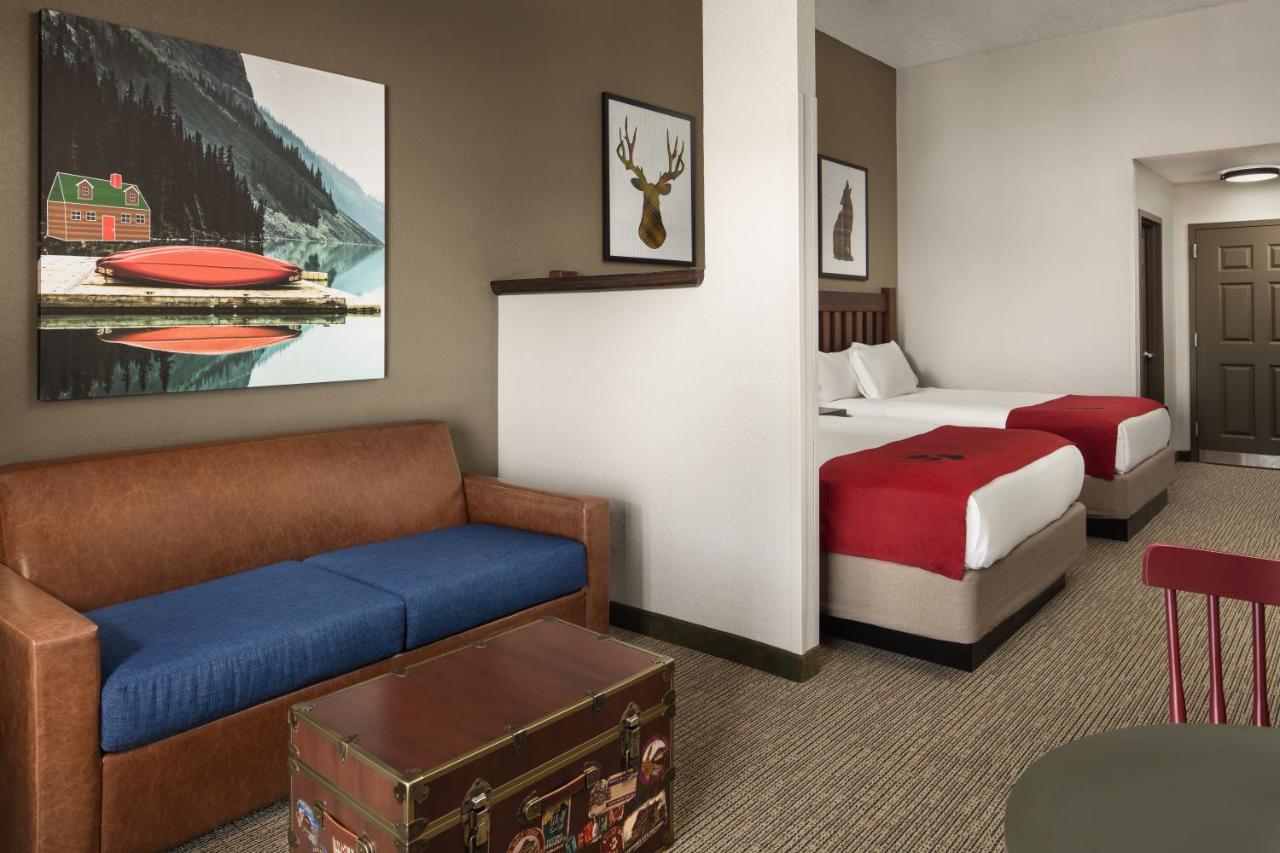 Family Suite at Great Wolf Lodge Concord