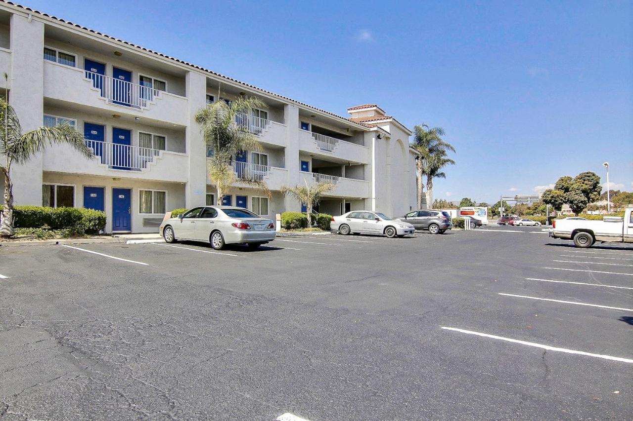 | Motel 6-Ventura, CA - South