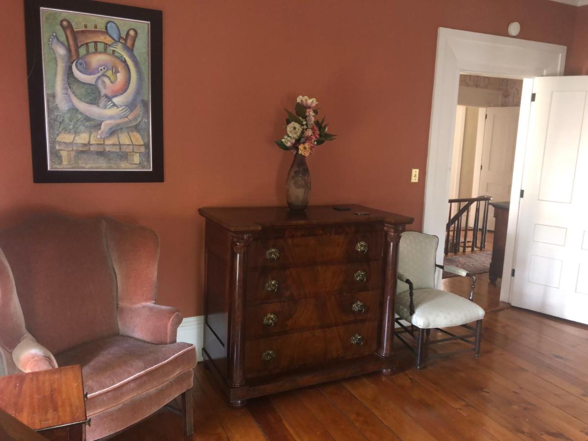 | Oakcliff Bed and Breakfast
