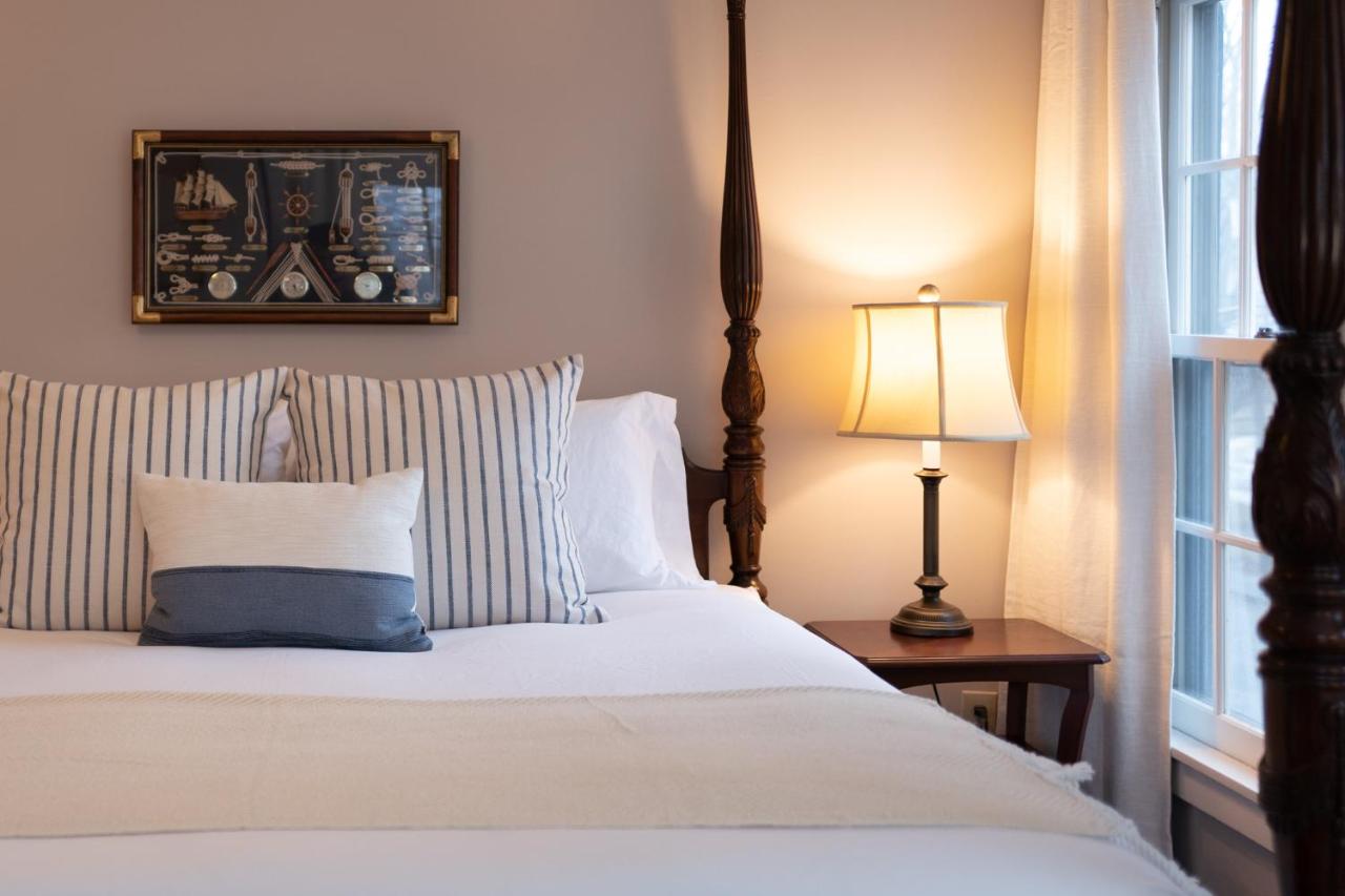 | OneSixtyFive, The Inn on Park Row