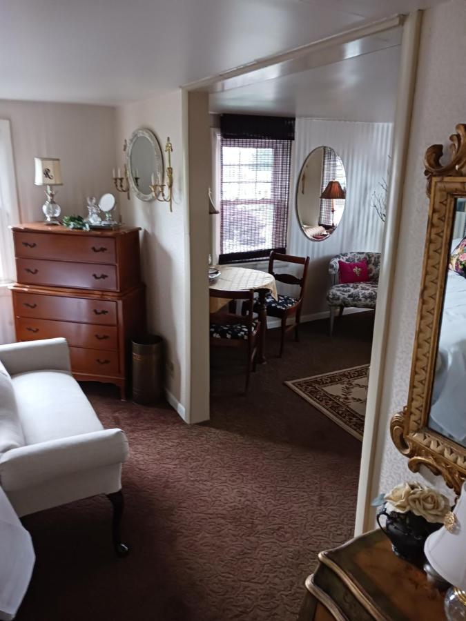  | The regina house tea room