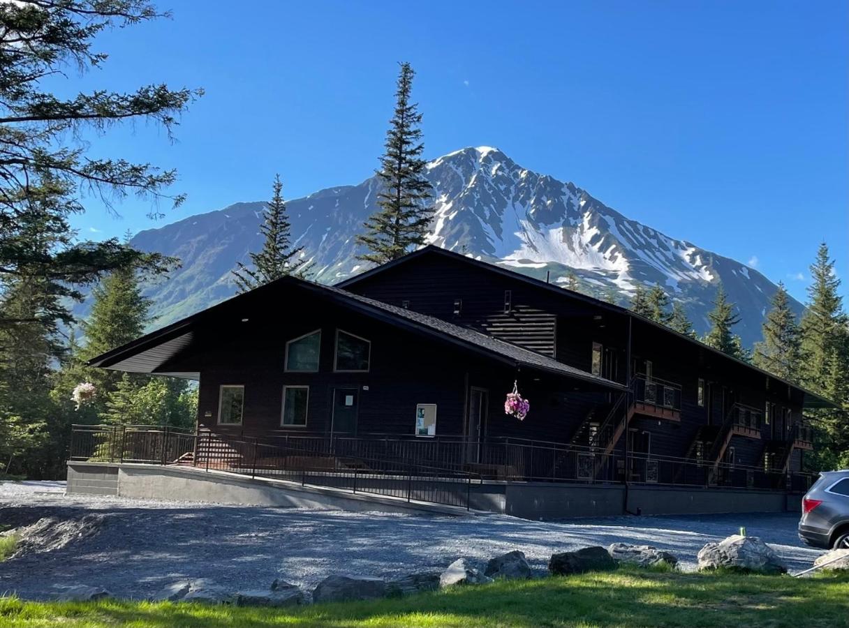 | Spruce Lodge