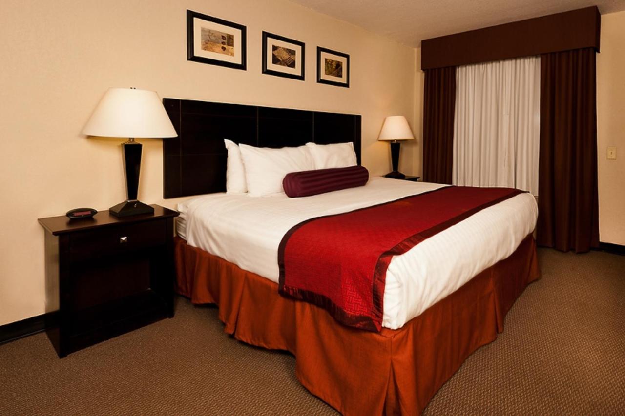 King Room at Grand Texan Hotel & Convention Center
