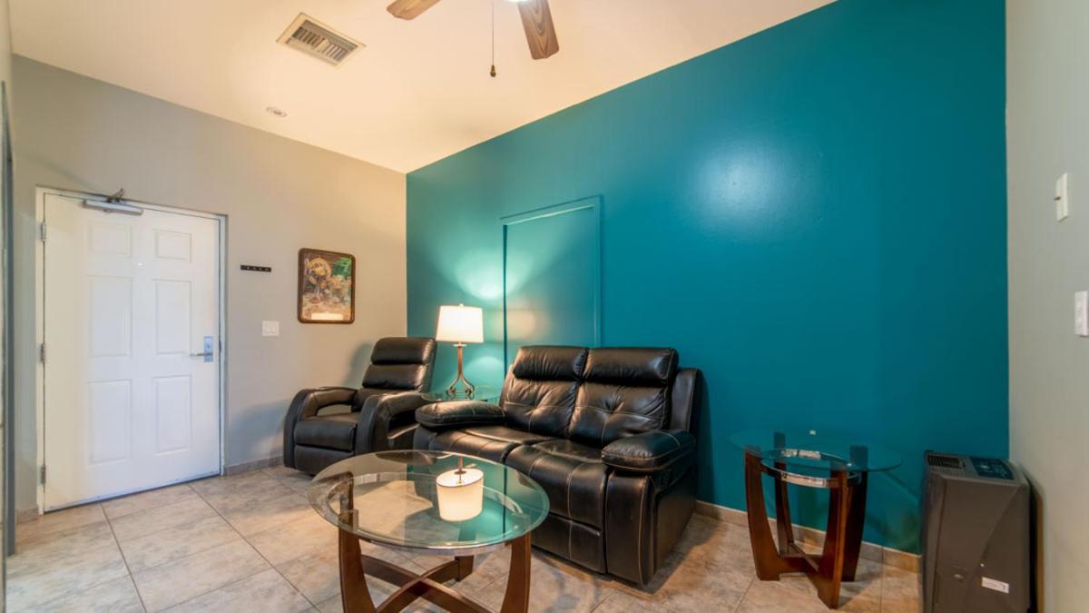 | Ivey House Everglades Adventures Hotel
