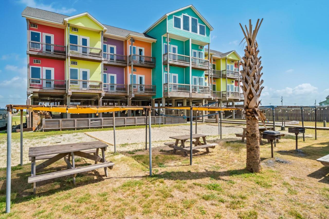 | Boardwalk Resort - Crystal Beach