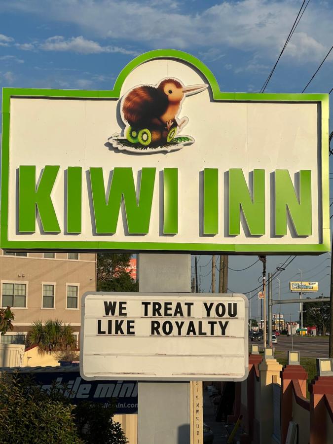  | Kiwi Inn