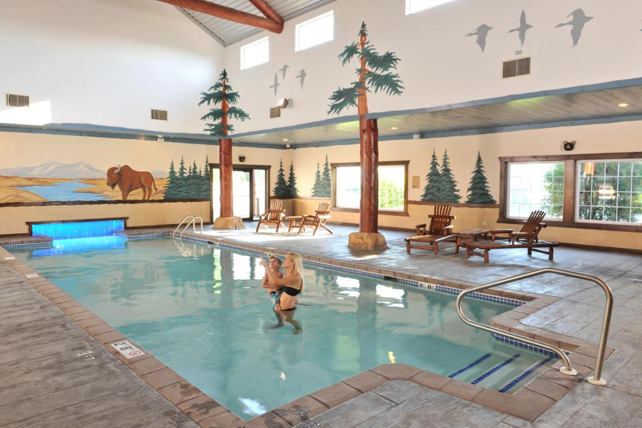 | Stoney Creek Hotel St. Joseph