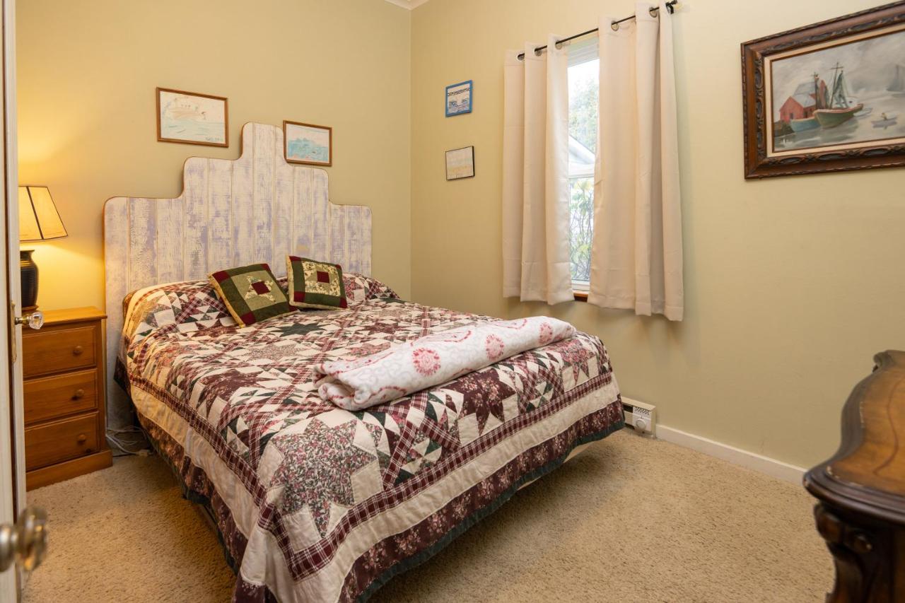  | Karr Beach House on Franklin
