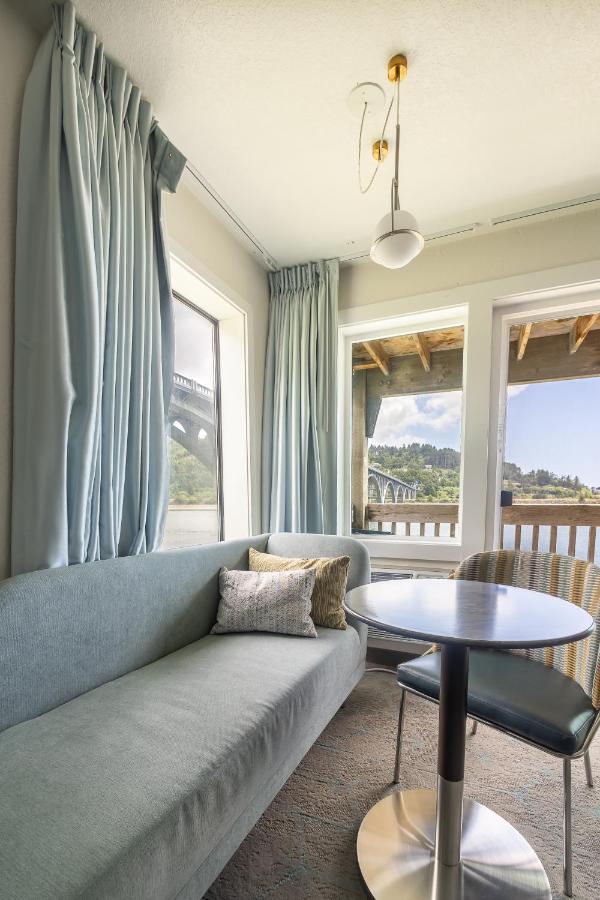 Deluxe Room at Jot's Resort