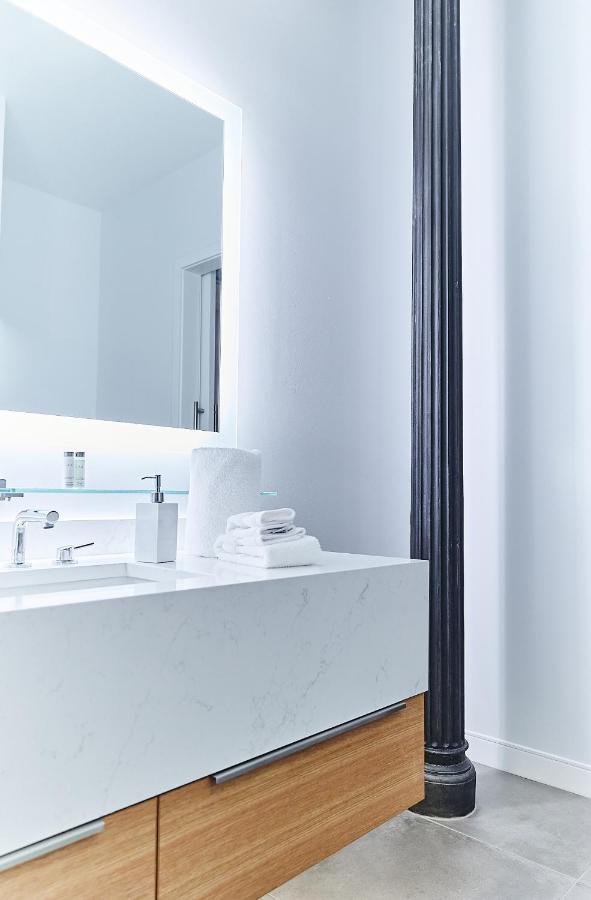2 Bedroom (King) Urban Home | 1 Bath at The Docent's Collection at 121 Middle Street