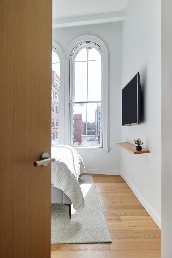 Superior Apartment at The Docent's Collection at 121 Middle Street