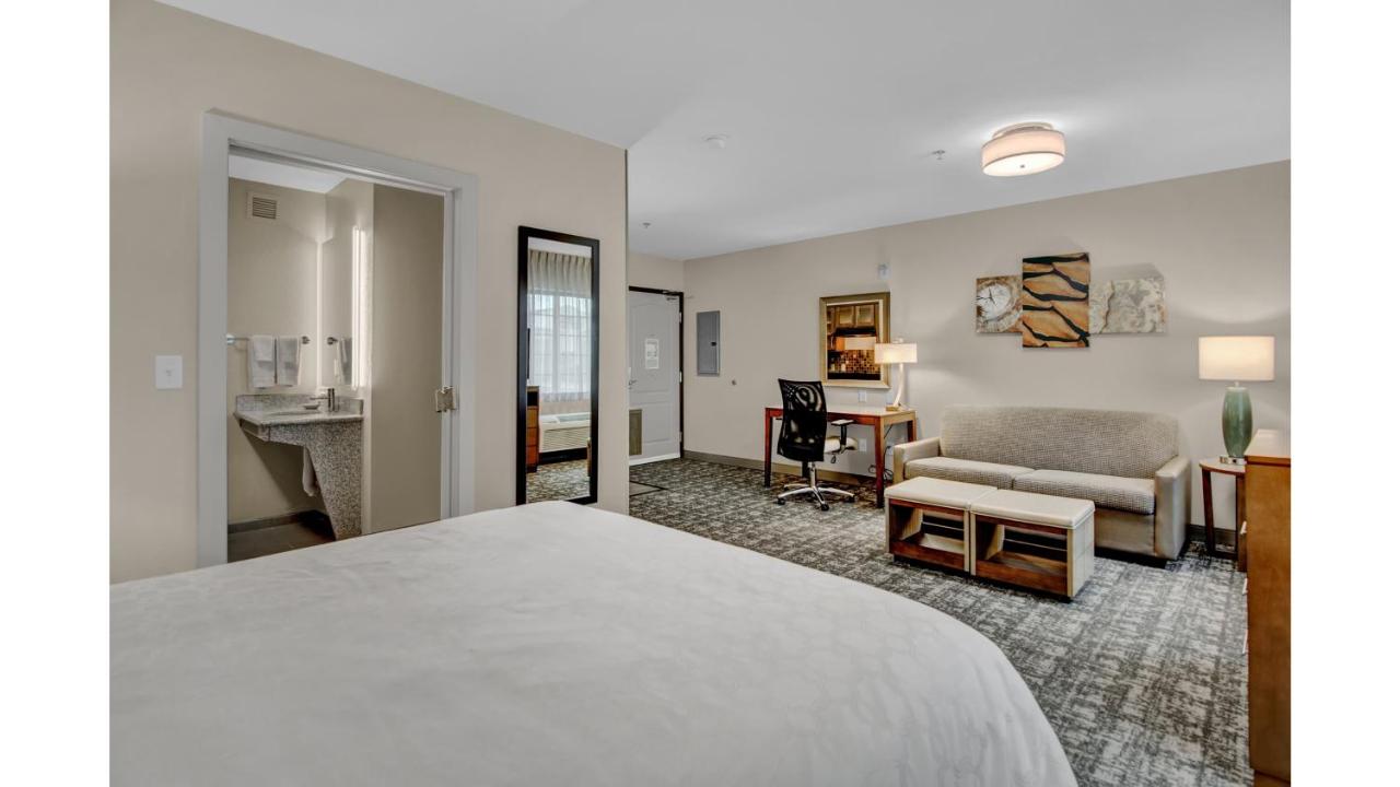 Studio Queen Suite with Mobility Accessible Tub - Non-Smoking at Staybridge Suites Salt Lake-West Valley City, an IHG Hotel