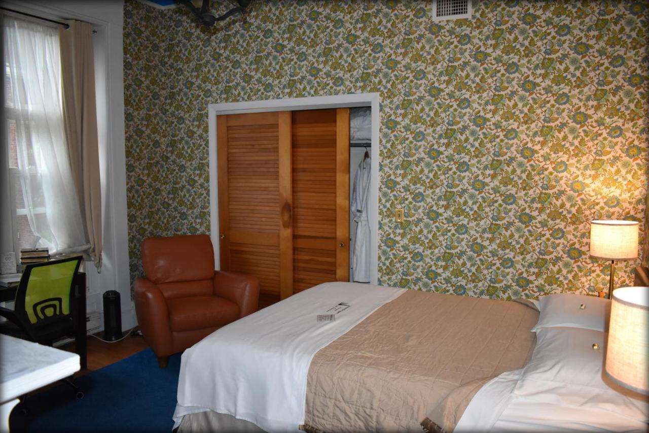  | Inn at the Agora