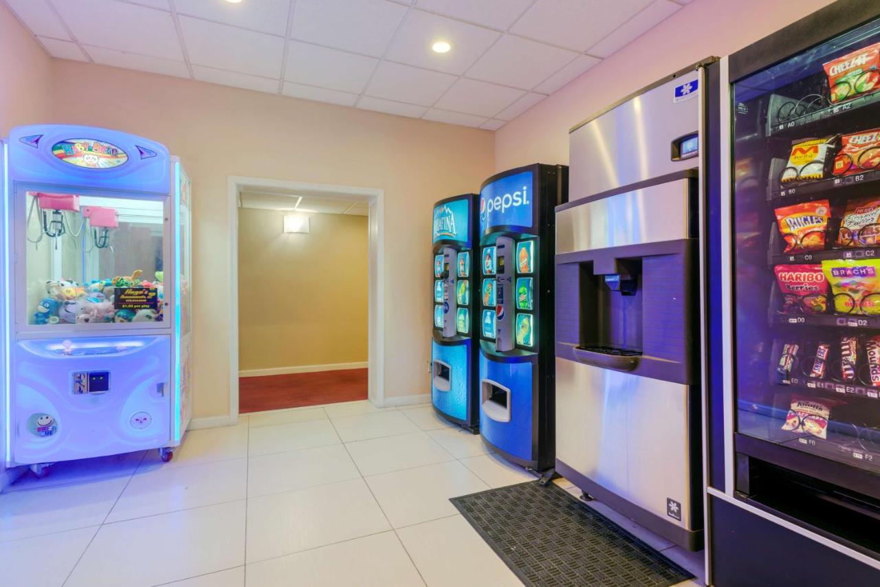 | Best Western Plus Poconos Hotel