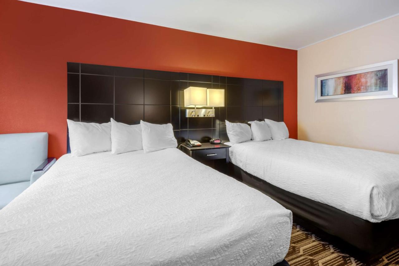 Standard Room with Two Double Beds - Non Smoking at Best Western Plus Poconos Hotel