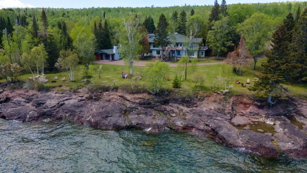  | Thomsonite Inn on Lake Superior