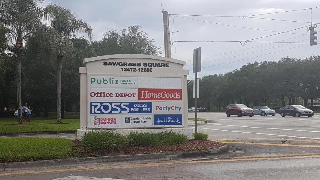 | Sawgrass