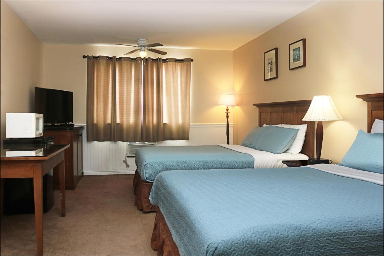 | Antler Motel