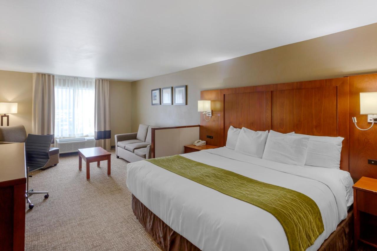 Superior King Suite - Non-Smoking at Comfort Inn & Suites Woods Cross - Salt Lake City North