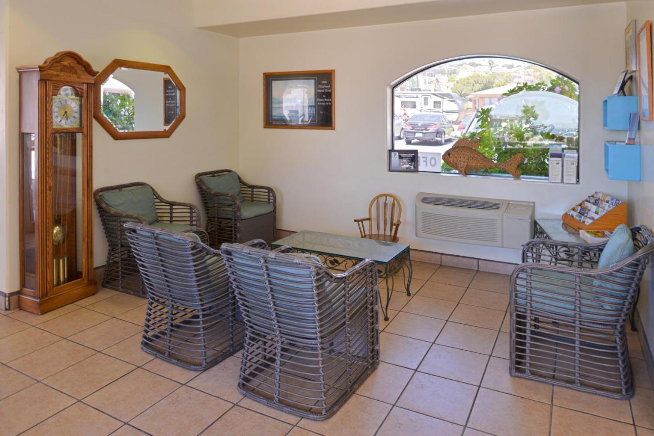  | Edgewater Inn and Suites