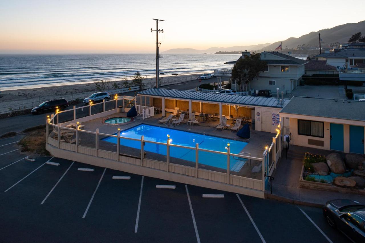  | Edgewater Inn and Suites