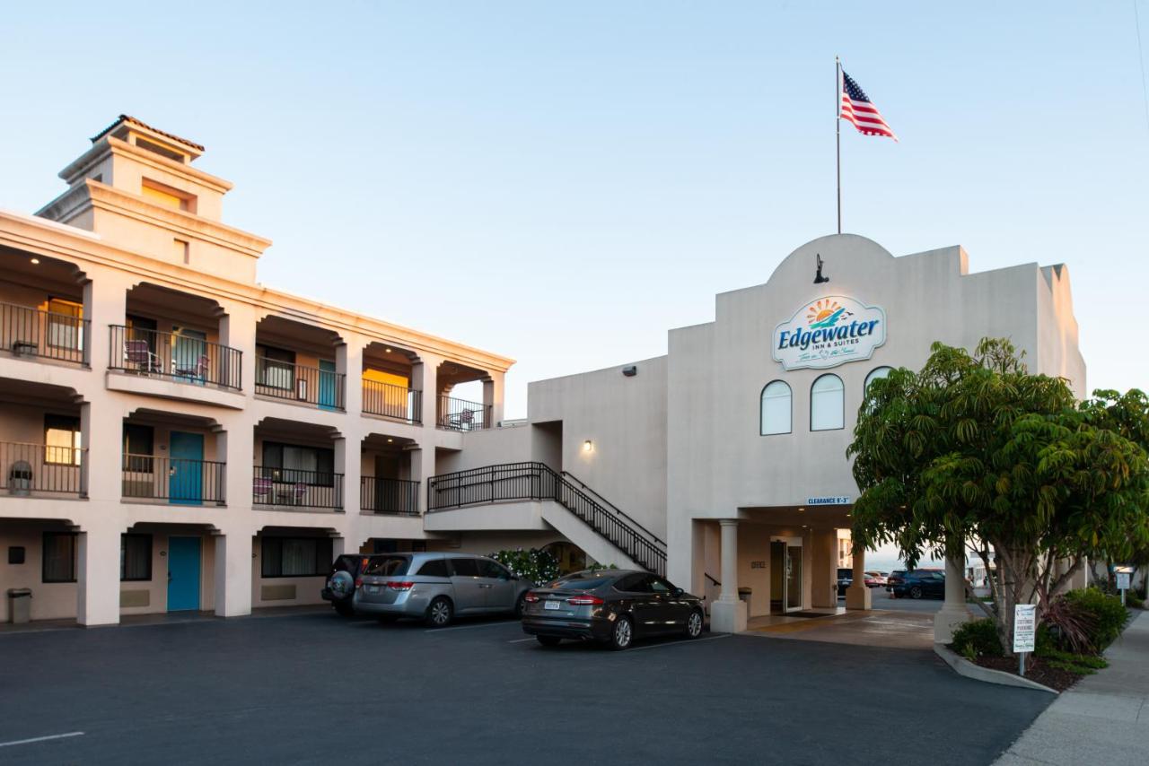  | Edgewater Inn and Suites