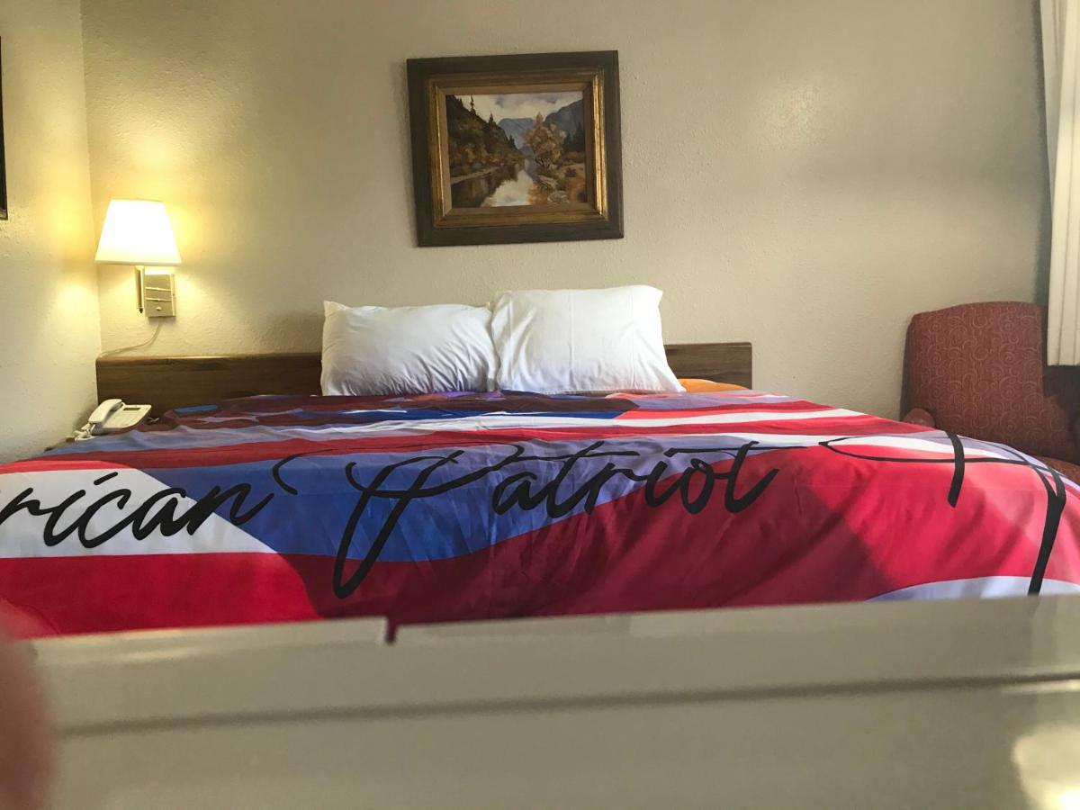| American Patriot Family Inn