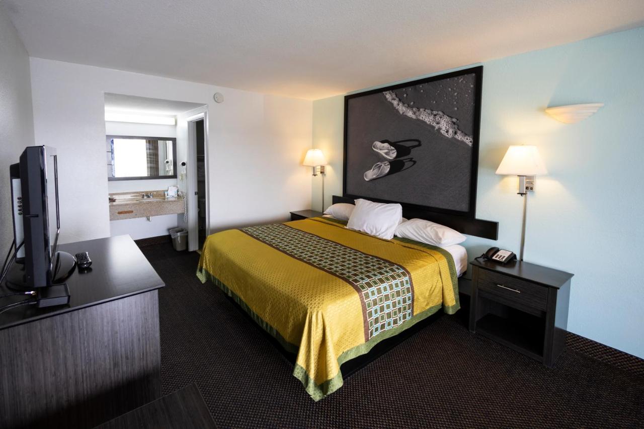  | Ocean Breeze Inn