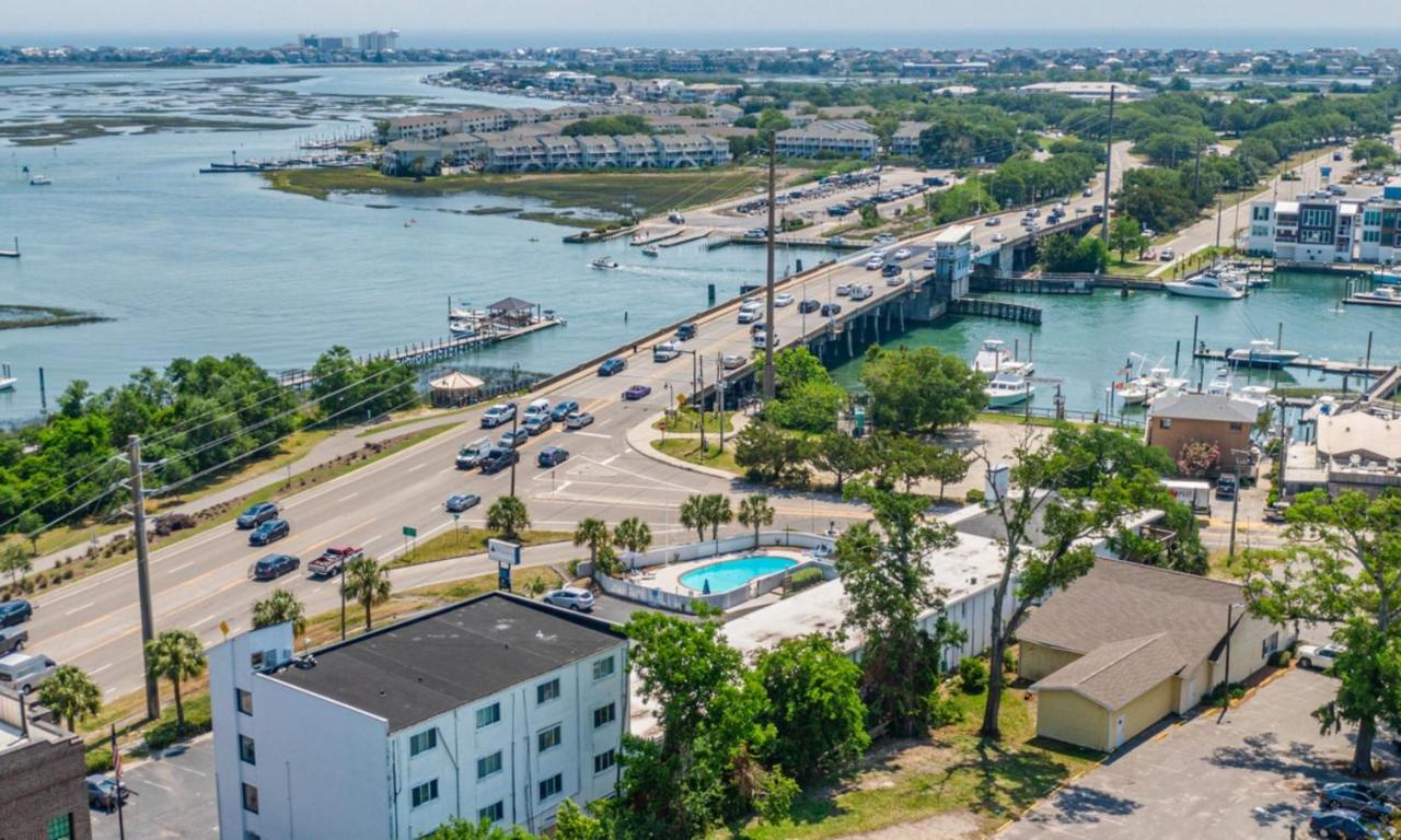  | The Waterway Pet Friendly by Carolina Retreats