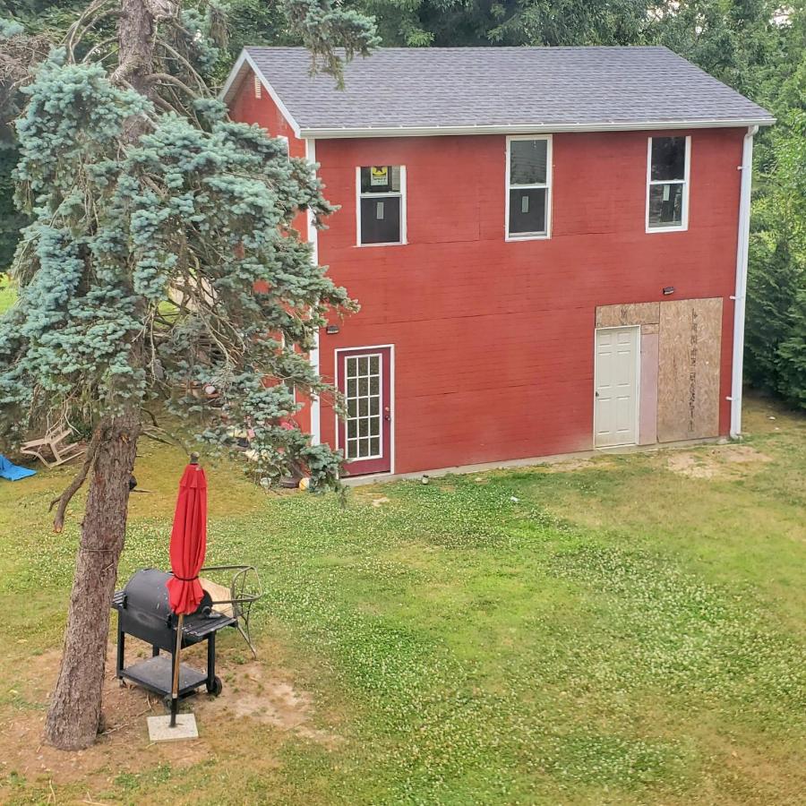  | Room in Cabin - Camping Cabin With Sauna Access 2nd Fl-