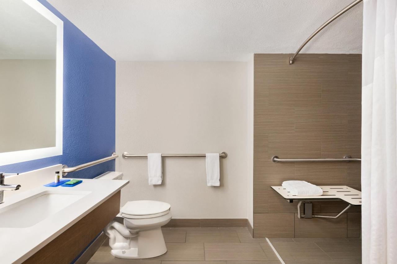  | Holiday Inn Express Vero Beach-West, an IHG Hotel